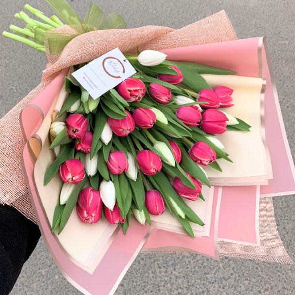 Ramo 40 Tulipanes Mix Rosado & Blanco