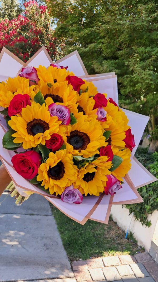 Ramo Grande Girasol & Rosas