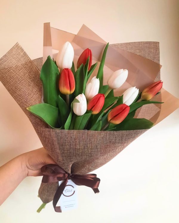 Ramo Tulipán mix Naranjo & Blanco